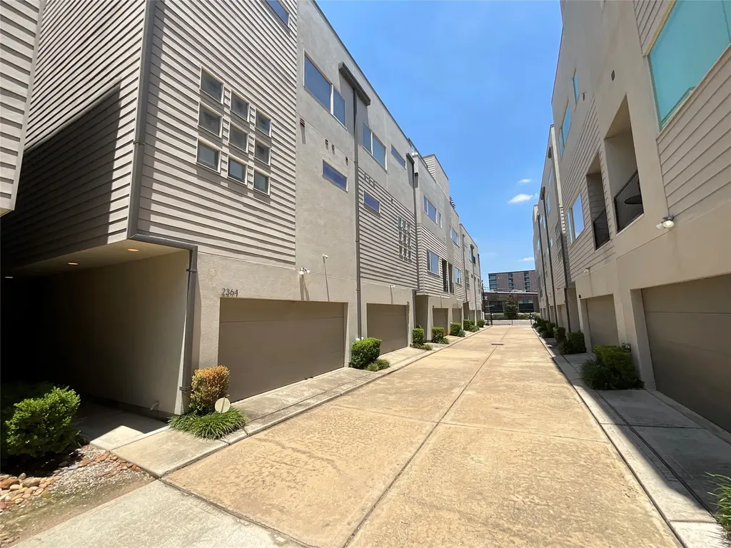 2364 Commerce Street Houston TX 77003