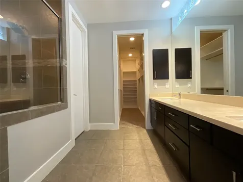 2364 Commerce Street Houston TX 77003