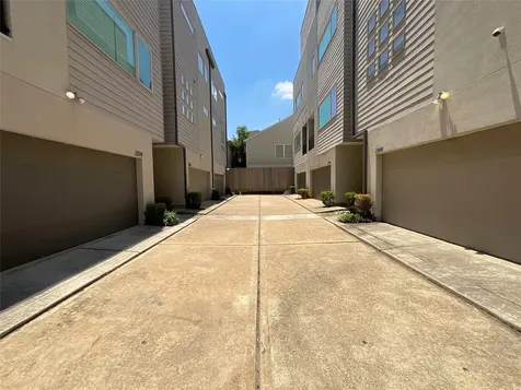 2364 Commerce Street Houston TX 77003