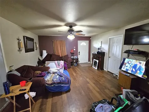 8121 Livingston Street Houston TX 77051