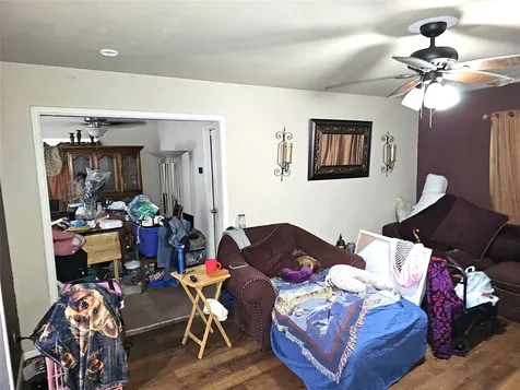 8121 Livingston Street Houston TX 77051