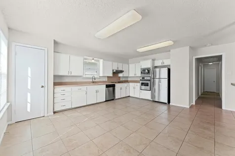7302 Jones Drive Galveston TX 77551