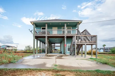 115 Albacore Street Sargent TX 77414