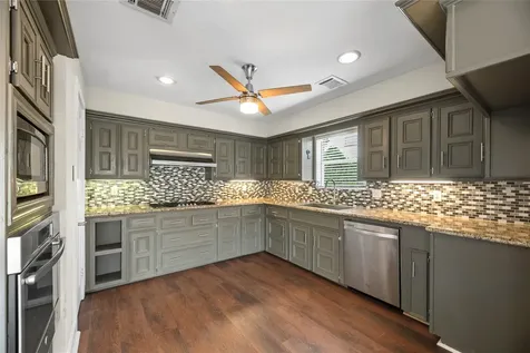 12218 Moorcreek Drive Houston TX 77070