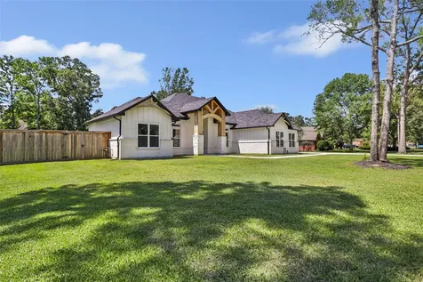 2423 Roman Forest Boulevard New Caney TX 77357