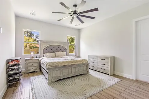 2423 Roman Forest Boulevard New Caney TX 77357