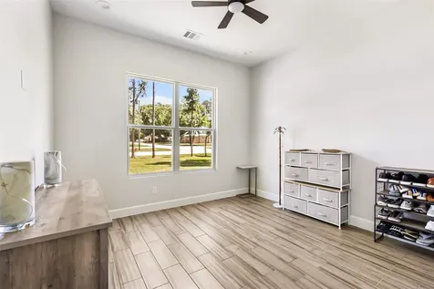 2423 Roman Forest Boulevard New Caney TX 77357