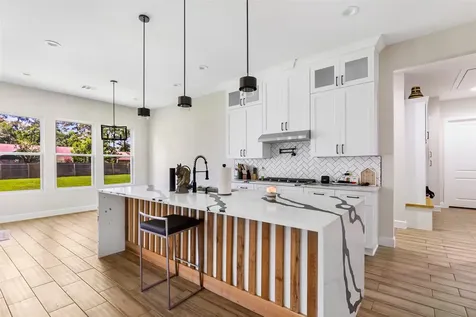 2423 Roman Forest Boulevard New Caney TX 77357