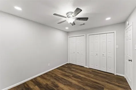 4826 Brooklawn Drive Houston TX 77066