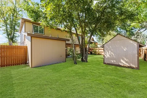 4826 Brooklawn Drive Houston TX 77066