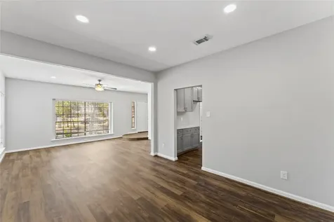 4826 Brooklawn Drive Houston TX 77066