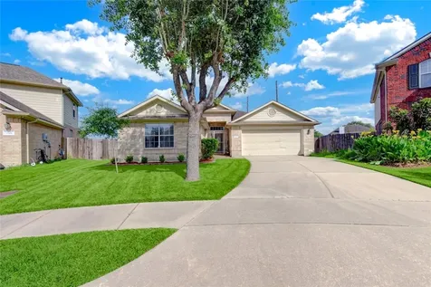 702 Hollyhock Drive Stafford TX 77477