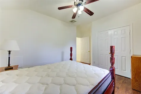 702 Hollyhock Drive Stafford TX 77477