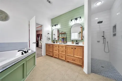 21 Twin Forks Drive Willis TX 77378
