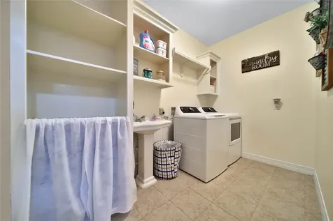 21 Twin Forks Drive Willis TX 77378