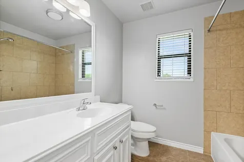12326 11th Street Santa Fe TX 77510