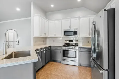 12326 11th Street Santa Fe TX 77510