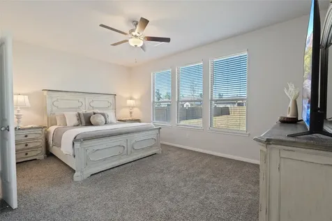12242 N Chestnut Hills Drive Conroe TX 77303