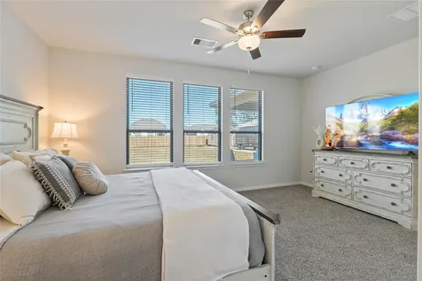 12242 N Chestnut Hills Drive Conroe TX 77303