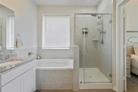12242 N Chestnut Hills Drive Conroe TX 77303
