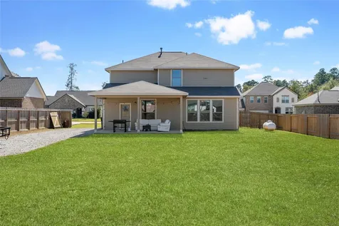 12242 N Chestnut Hills Drive Conroe TX 77303