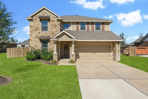 12242 N Chestnut Hills Drive Conroe TX 77303