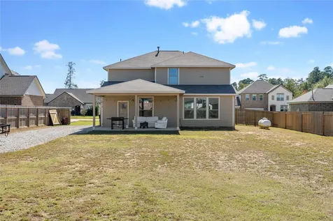 12242 N Chestnut Hills Drive Conroe TX 77303