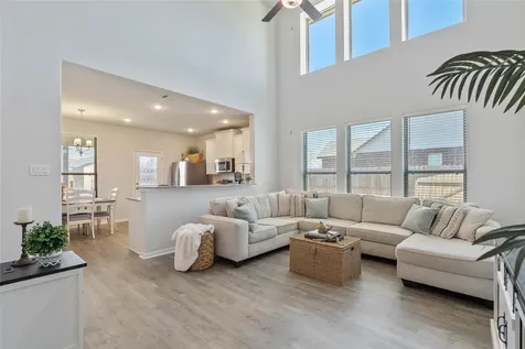 12242 N Chestnut Hills Drive Conroe TX 77303