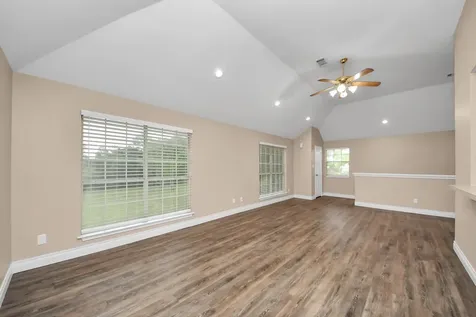1163 Lovett Street Tomball TX 77375
