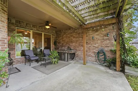 18115 Oliveria Way Houston TX 77044