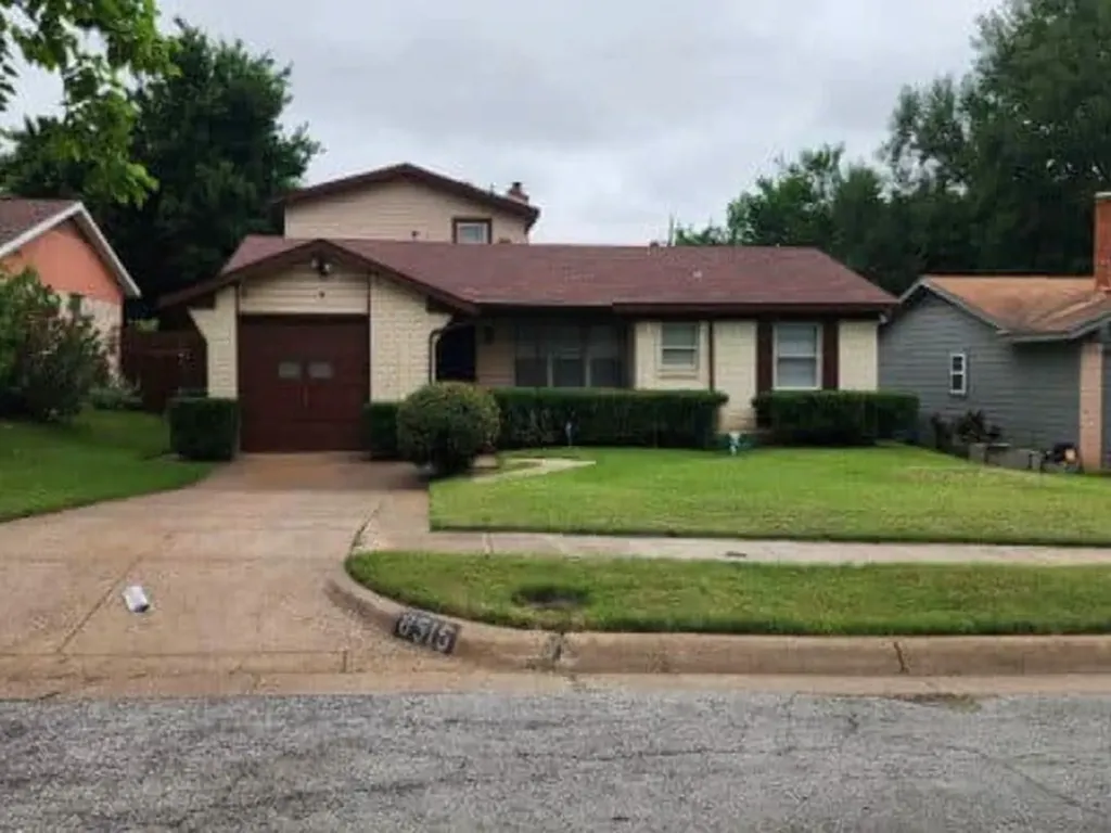 8515 Foxwood Lane Dallas TX 75217