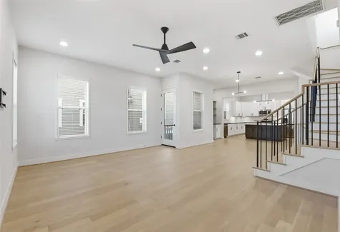 2204 Lou Ellen Lane Houston TX 77018