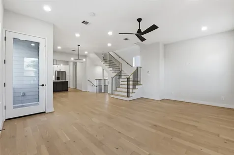 2204 Lou Ellen Lane Houston TX 77018