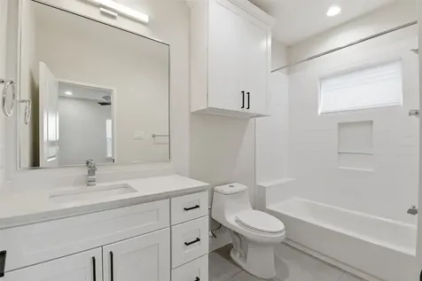 2204 Lou Ellen Lane Houston TX 77018