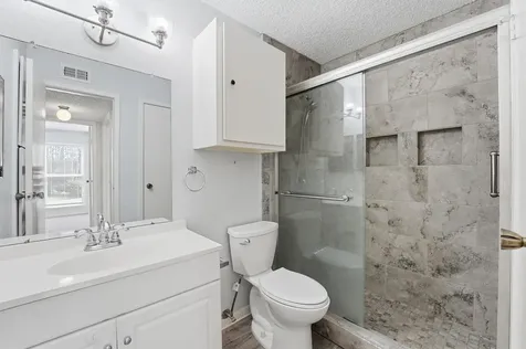 3919 Fairmont Parkway 227 Pasadena TX 77504