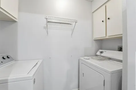 3919 Fairmont Parkway 227 Pasadena TX 77504