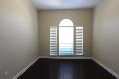 2209 Rocky Shores Lane Pearland TX 77089