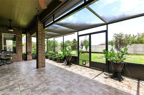 2209 Rocky Shores Lane Pearland TX 77089