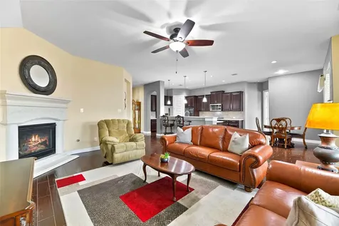 2209 Rocky Shores Lane Pearland TX 77089