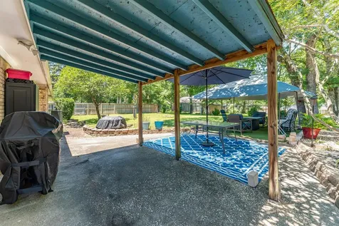 3333 Bent Bough Park Huntsville TX 77340