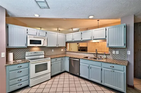 16023 Cerca Blanca Drive Houston TX 77083