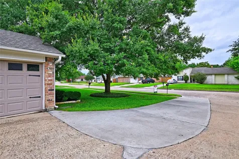 16023 Cerca Blanca Drive Houston TX 77083