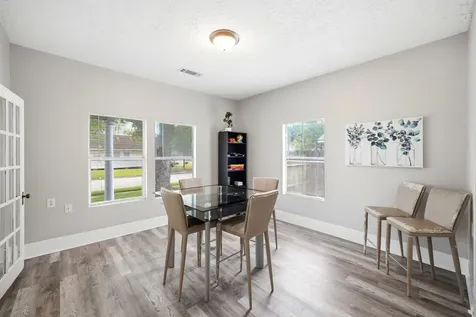 204 W Murrill Street Baytown TX 77520