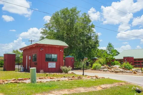 155 Wildwood Lake Drive N Huntsville TX 77340