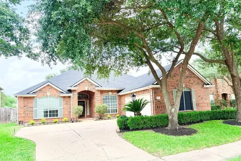 12110 Shadowpoint Drive Houston TX 77082