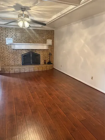 8450 Bigwood Street Houston TX 77078