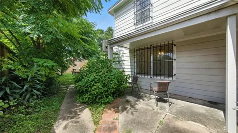 7323 Carew Street Houston TX 77074