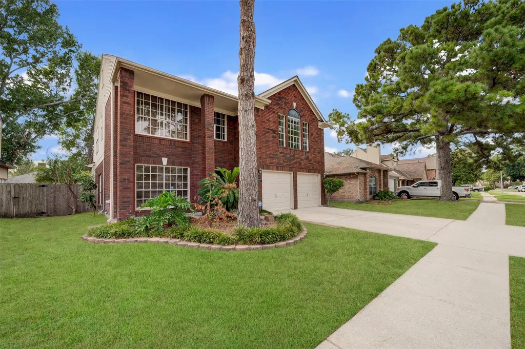 16030 Lakestone Drive Tomball TX 77377