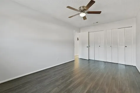 2324 Shadowdale Drive 294 Houston TX 77043