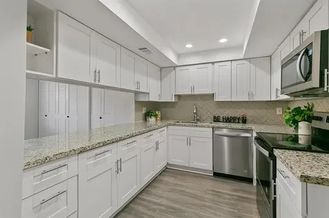 2324 Shadowdale Drive 294 Houston TX 77043